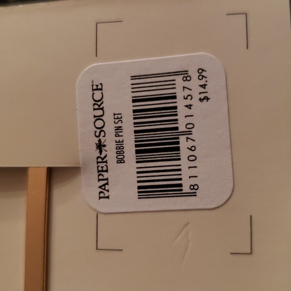 💥BUY 5 GET 3 FREE Jeweled Bobbie Pins, Originally $14.99 - Picture 4 of 4